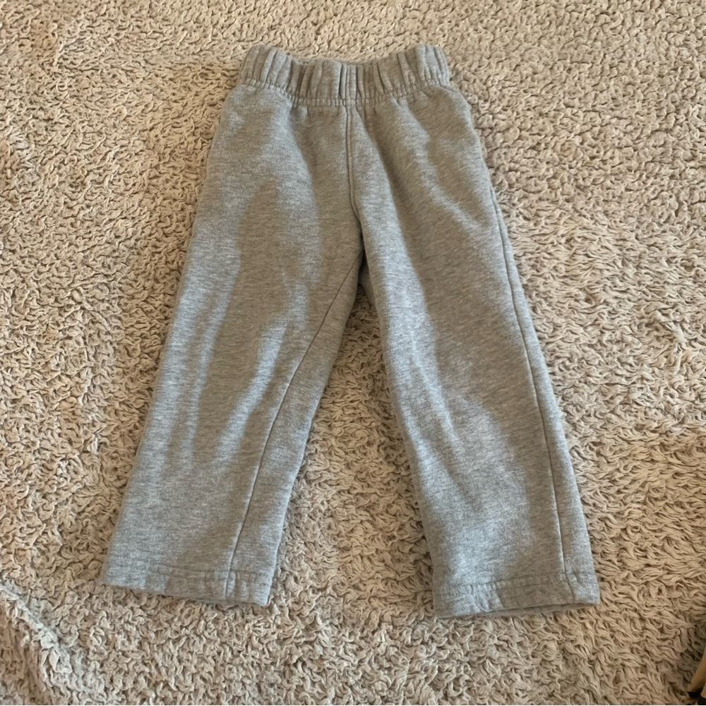 Cat & Jack Gray and Leopard Pattern Leggings - Picture 2 of 7